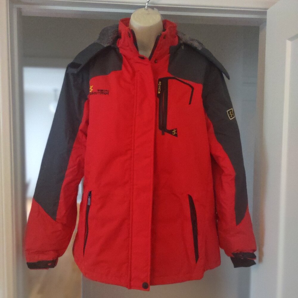 Wantdo Women's Waterproof Winter Hooded Ski Jacket - Size LARGE